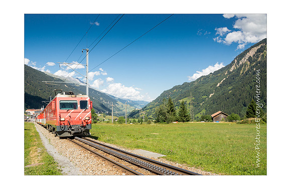 Catching the train at Acla