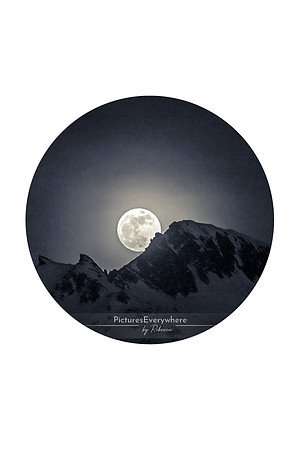 Moon rising over Rossbodenstock, Andermatt, Uri, Switzerland